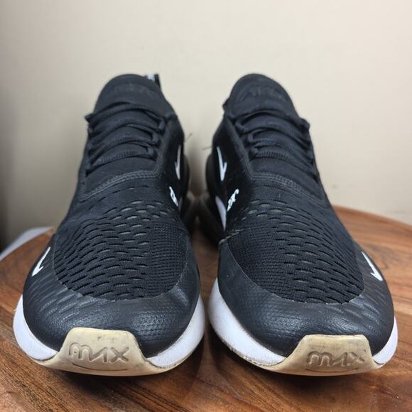 Nike Air Max 270 Mens Black And White Size 12 Low Top Shoes Sneakers AH8050-002 - Picture 4 of 11